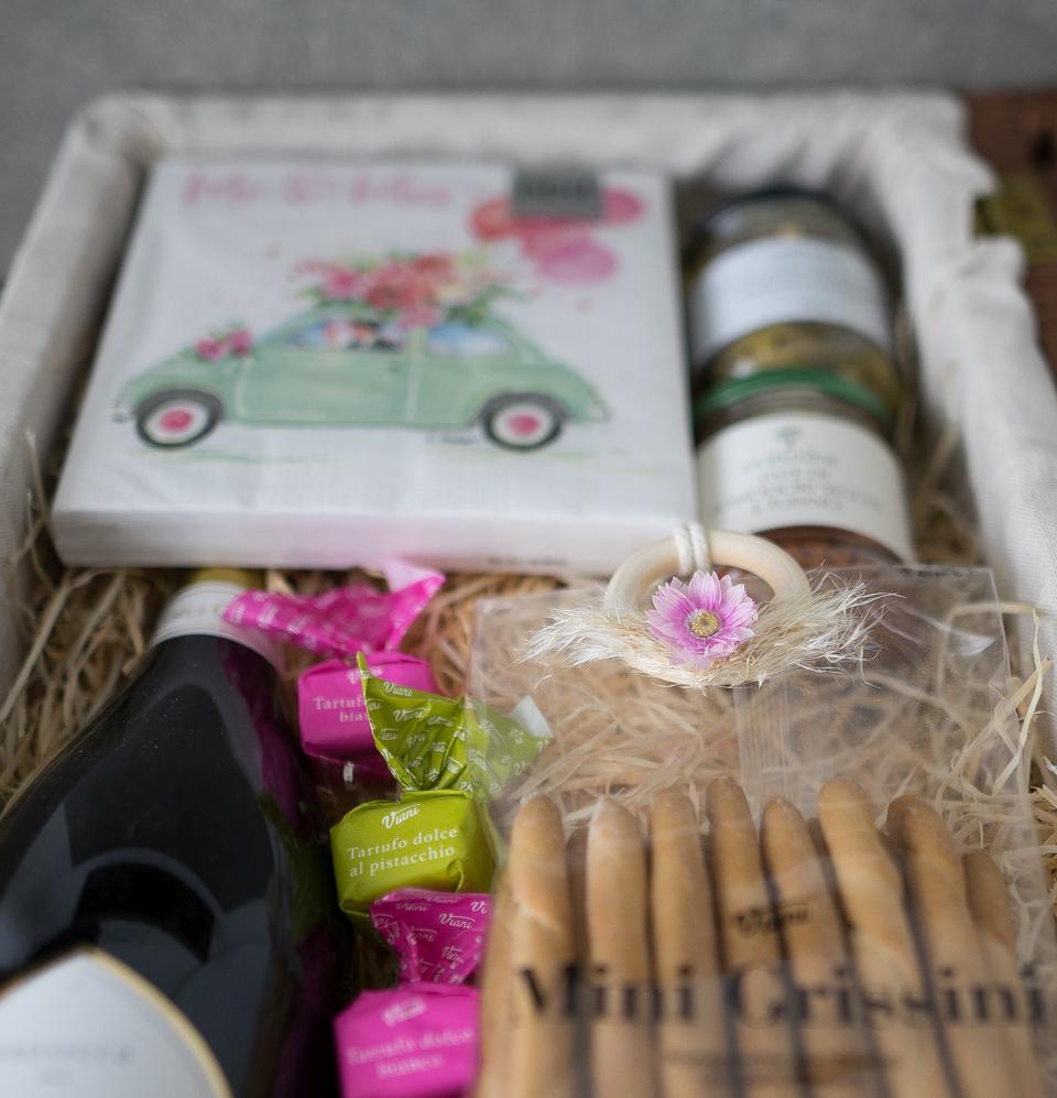 Geschenkkorb „Zur Hochzeit