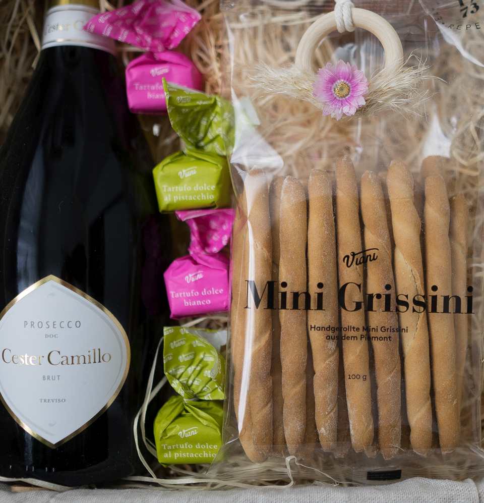 Geschenkkorb „Zur Hochzeit