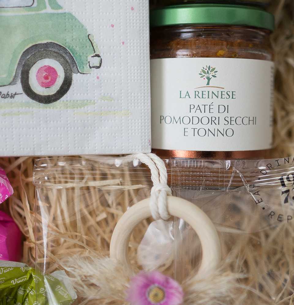 Geschenkkorb „Zur Hochzeit