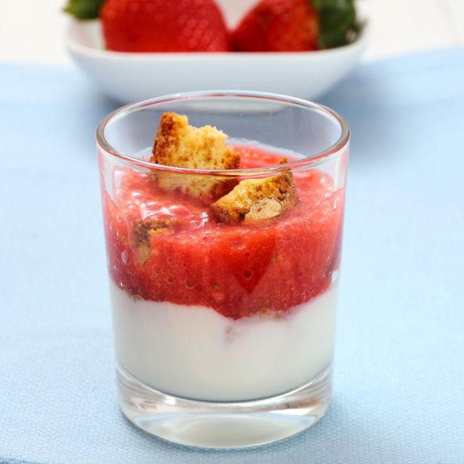 Frisches Erdbeer-Cantuccini-Dessert: Ein sommerlicher Genuss