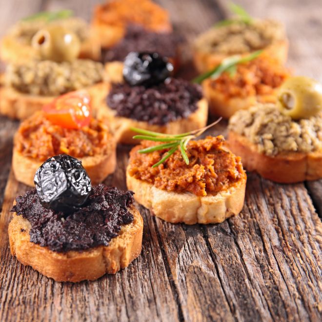 Schnelle und leckere Grillvorspeise: Ciabatta mit köstlichen Aufstrichen