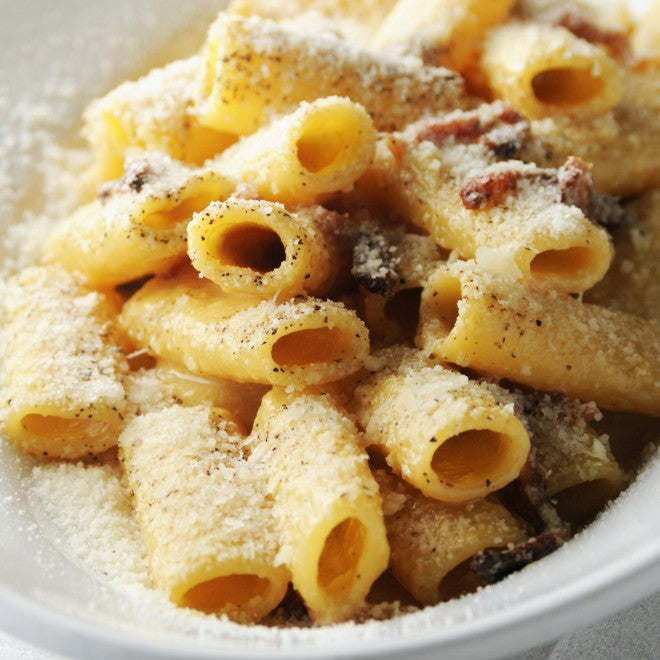 Rigatoni mit Carbonara nach original Rezept